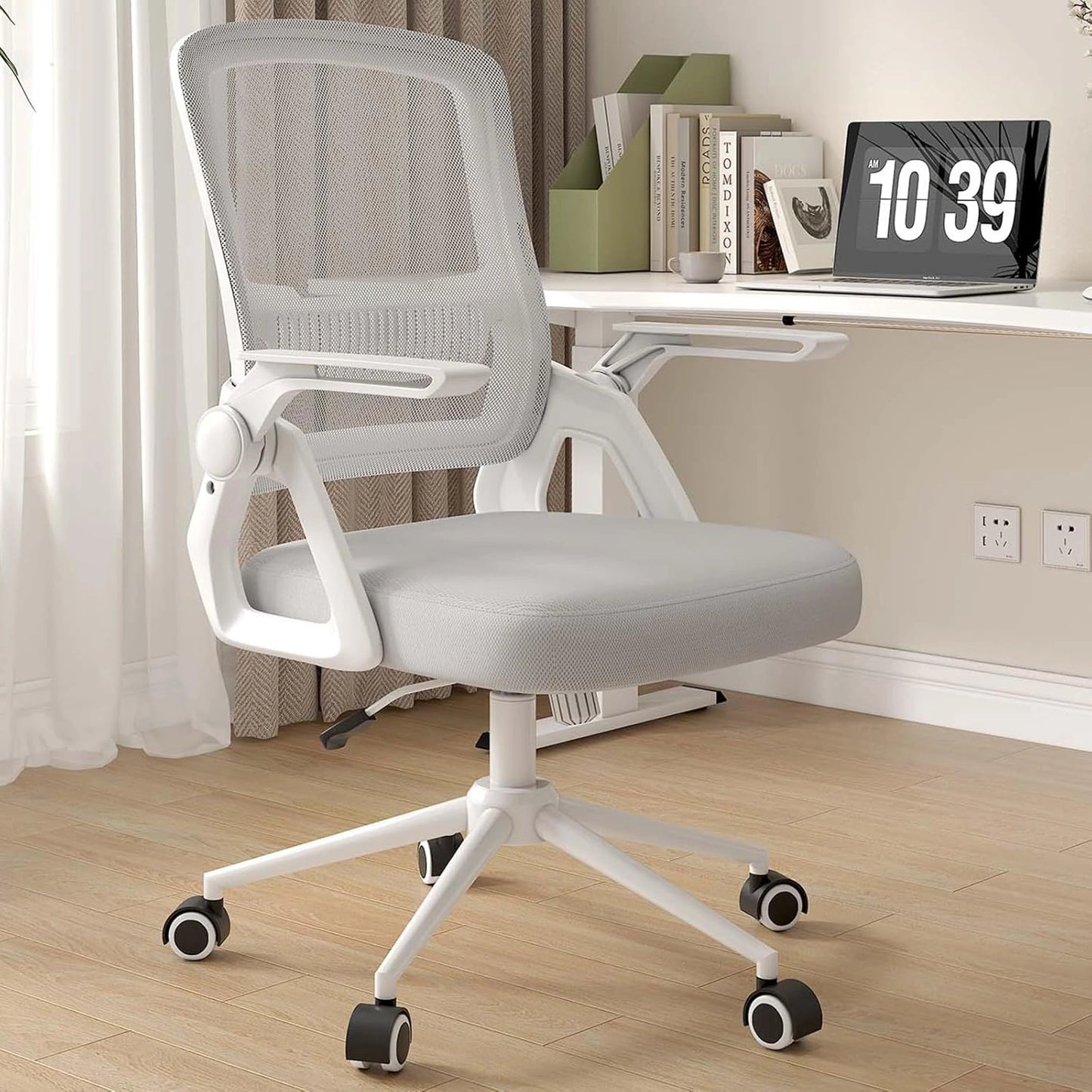 Chaise Ergonomique de Bureau en Maille avec Accoudoirs Repliables, R¨¦glable en Hauteur et Dossier Inclinable - Confort pour Maison et Bureau, Gris